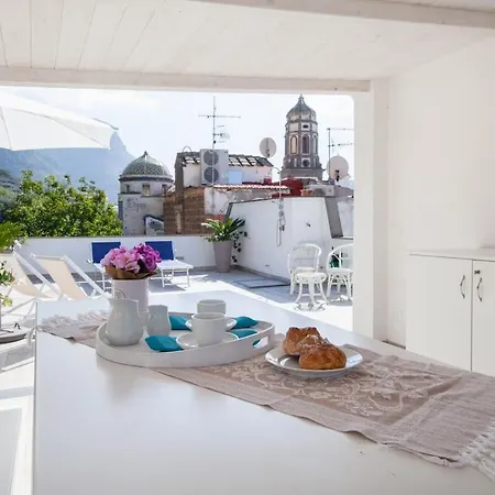 Attico Panoramico Sorrento Apartamento