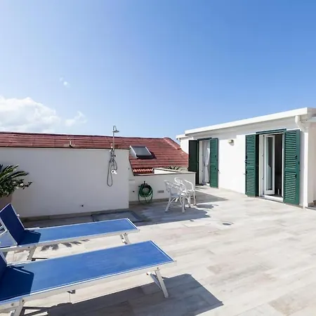 아파트 Attico Panoramico Sorrento *
