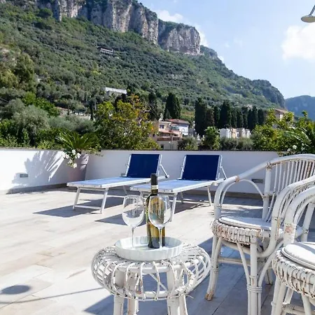 Attico Panoramico Sorrento Apartmán